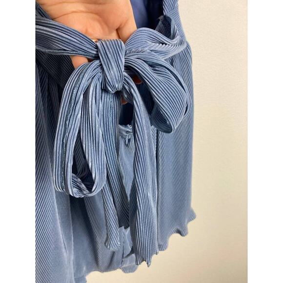 Fashion Nova Blue Romper Paulina Plissé Jumpsuit Halter Sexy Open Extra Large XL - Picture 10 of 15